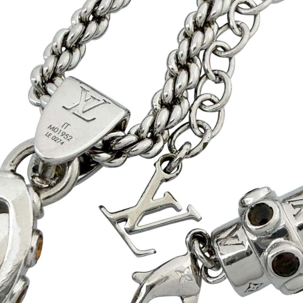 LOUIS VUITTON Necklace - Picture 7 of 10